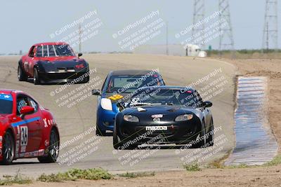 media/Apr-30-2022-CalClub SCCA (Sat) [[98b58ad398]]/Group 2/Race (Grapevine)/